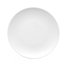 Equally appropriate for every day occasions and festive gatherings, Medaillon features clean, simple lines that are modern yet timeless.