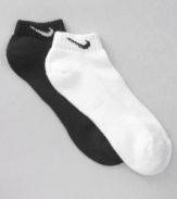 Keep your drawers stocked and do less laundry with the comfortable convenience of Nike's six pack of low-cut dri-fit socks.