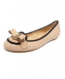 A classy little number. The Genoveva women's flats from Circa by Joan & David promise simple comfort in a chic, ladylike package. A classy little number. The Genoveva women's flats from Circa by Joan & David promise simple comfort in a chic, ladylike package.