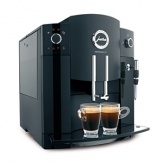 The IMPRESSA C5 demonstrates how simple the enjoyment of a perfect cup of coffee can be. A whole range of coffee specialities can be made using a single control. Simply turn the switch to choose between coffee and espresso, select one or two cups, and click. Thanks to the Rotary Switch operating system, you are now just the push of a button away from a perfect cup of coffee.