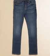 A classic pair of five-pocket jeans with slight whiskering and fading in a straight-leg silhouette.Front button closureWaistband with belt loopsZip flyFive-pocket style67% rayon/31% cotton/2% polyurethaneMachine washImported