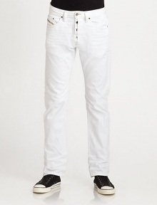 Treated white washed denim, in a slim straight fit for a casual-cool look.Five-pocket styleButton flyInseam, about 30CottonMachine washImported