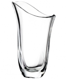 Love is in the air. Crafted of sparkling crystal, this Nambe Love Birds vase lends an air of elegance anywhere in your home. Love is in the air. Crafted of sparkling crystal, this Nambe Love Birds vase lends an air of elegance anywhere in your home.