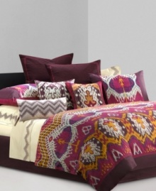 A traditional embroidered zigzag upon 300-thread count cotton sateen brings more inviting texture to the Chapan bedding ensemble from N Natori. Coordinate with the Chapan bedding ensemble for style that wakes up your decor with color. A traditional embroidered zigzag upon 300-thread count cotton sateen brings more inviting texture to the Chapan bedding ensemble from N Natori. Coordinate with the Chapan bedding ensemble for style that wakes up your decor with color.