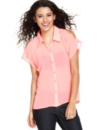 Pretty Rebellious brings the season's hottest trends together on a blouse crafted from sheer chiffon and sporting chic shoulder cutouts! Pretty Rebellious brings the season's hottest trends together on a blouse crafted from sheer chiffon and sporting chic shoulder cutouts!
