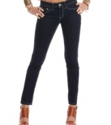 A clean, dark wash plus cool contrast stitching equal a pair of Rewash jeans that's sure to be a closet staple!