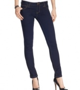 In a dark indigo wash, these Celebrity Pink skinny jeans are perfect for classic, season-less style!