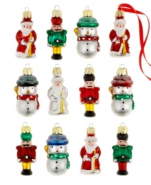 Small in stature, big on spirit, the Petite Treasures ornament set from Kurt Adler mixes Santas, nutcrackers and snowmen bursting with bright color and sparkling personality. Small in stature, big on spirit, the Petite Treasures ornament set from Kurt Adler mixes Santas, nutcrackers and snowmen bursting with bright color and sparkling personality.