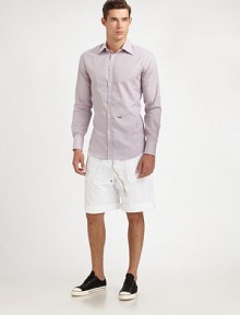 Relaxed wardrobe essential tailored in superior Italian cotton in a modern-fit silhouette.ButtonfrontCottonDry cleanMade in Italy