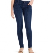 Here's the skinny: Levi's 535 denim leggings are the sleekest look for every day. Designed in a dark wash and rocking a cool seam design at the front, these jeans marry trend-right design with touches of fresh style.