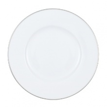 Designed by Giovanni Alessi Anghini, Villeroy & Boch's perennial favorite is updated with a thin rim of precious platinum. The subtle, round bone china forms have a surprisingly fresh modern feels when accented in platinum. Each meal will be a memorable one.