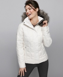 Ideal for a day of slope side fun, Columbia's quilted jacket keeps you toasty in high style with a faux fur hood. (Clearance)