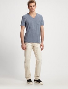 A weekend favorite, guaranteed to provide maximum style and comfort, tailored in classic-fitting, heathered cotton for a washed, worn-in look.V-neckChest patch pocketCottonMachine washImported