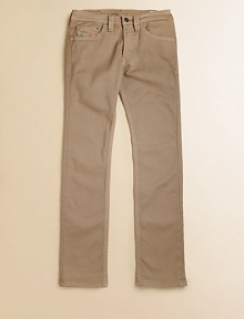 He'll stay stylish and comfy in this skinny silhouette with just enough stretch.Front buttonWaistband with belt loopsZip flyFive-pocket style98% cotton/2% elastaneMachine washImported He'll stay stylish and comfy in this skinny silhouette with just enough stretch.Front buttonWaistband with belt loopsZip flyFive-pocket style98% cotton/2% elastaneMachine washImported