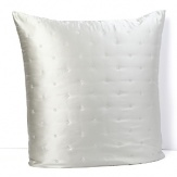 This sumptuous silk European sham makes your bed the ultimate luxurious retreat - soothing, sophisticated and beautiful.