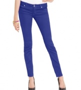 Celebrity Pink's jeans mix a skinny fit and saturated color for a cute, on-trend look! Perfect for adding pop to patterned tops!