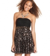 Beads, sequins, tulle -- everything you need to be the belle of the ball! Wear Sequin Hearts' strapless party dress and be the prettiest girl in the room.