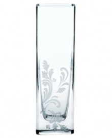 Stunning on its own, the Marly Tech crystal vase is also poised to hold a lifetime of bouquets. A streamlined shape balances the classic foliage motif on its base for a contemporary edge.