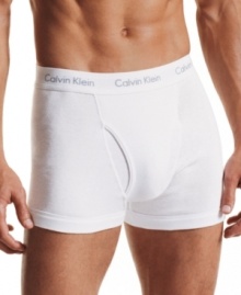 The support of a brief and the comfort of a boxer, this stylish pair of underwear fits all of your needs. The support of a brief and the comfort of a boxer, this stylish pair of underwear fits all of your needs.