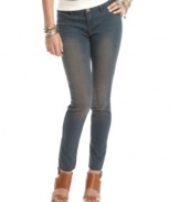A dirty wash adds rugged cool to these skinny jeans from Freestyle! Rock them with your fave heels for a look that's high on girlish grit!