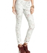 Printed skinny leg jeans are all you need to take over the colder months with trend-right style! This pair from American Rag features an abstract floral-print for pretty-as-can-be style.