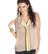 It's so easy to fall in love with this trend-hot top from Material Girl! Crafted from sheer chiffon and sporting colorblocked accents, this piece is a chic compliment to your go-to skinny jeans!