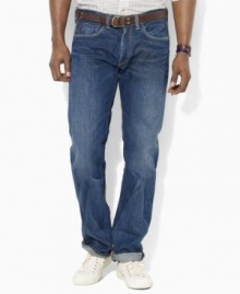 Crafted from comfortable, ultra-durable denim, an essential classic-fitting jean is washed and subtly faded at the points of wear for an authentic, well-worn look. Crafted from comfortable, ultra-durable denim, an essential classic-fitting jean is washed and subtly faded at the points of wear for an authentic, well-worn look.