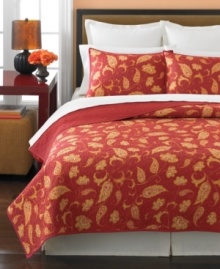 On fire. In fiery red and orange hues, this Chamberley quilt from Martha Stewart Collection exudes autumnal beauty with a luscious landscape of fall foliage. On fire. In fiery red and orange hues, this Chamberley quilt from Martha Stewart Collection exudes autumnal beauty with a luscious landscape of fall foliage.