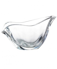 Love is in the air. Crafted of sparkling crystal, this Nambe Love Birds bowl lends an air of elegance anywhere in your home. Love is in the air. Crafted of sparkling crystal, this Nambe Love Birds bowl lends an air of elegance anywhere in your home.