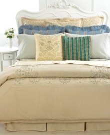 Classically feminine, Narrow Ribbon Stripe pillowcases from Court of Versailles boast a chic jacquard pattern of raised ribbons for a fresh, romantic appeal. Featuring smooth 300 thread count sateen. Classically feminine, Narrow Ribbon Stripe pillowcases from Court of Versailles boast a chic jacquard pattern of raised ribbons for a fresh, romantic appeal. Featuring smooth 300 thread count sateen.