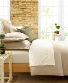 Simple and stylish, Charter Club's Damask Solid sham gives your bed a luxe touch with soft, 500-thread count Pima cotton in a melody of versatile, easy-to-coordinate hues. Featuring button closure. Simple and stylish, Charter Club's Damask Solid sham gives your bed a luxe touch with soft, 500-thread count Pima cotton in a melody of versatile, easy-to-coordinate hues. Featuring button closure.