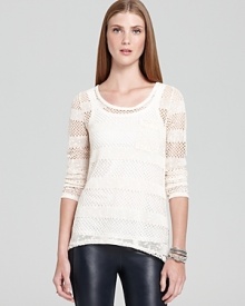 Rendered in a lightweight open knit, this Vintage Havana Top makes for a comfy-chic top layer in every season.