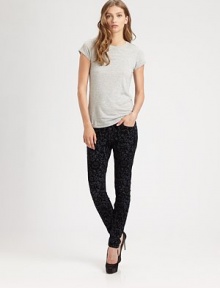 Intricate brocade print rejuvenates these ultra-stretchy, classically styled skinnies. THE FITMedium rise, about 8Inseam, about 30THE DETAILSZip flyFive-pocket style92% cotton/7% polyester/1% spandexMachine washMade in USA of imported fabricModel shown is 5'11 (178cm) wearing US size 4. Intricate brocade print rejuvenates these ultra-stretchy, classically styled skinnies. THE FITMedium rise, about 8Inseam, about 30THE DETAILSZip flyFive-pocket style92% cotton/7% polyester/1% spandexMachine washMade in USA of imported fabricModel shown is 5'11 (178cm) wearing US size 4.