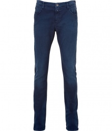 Stylishly distressed, these jeans from Closed are a must-have casual basic - Classic five-pocket styling, logo detail at fly, straight leg, slim fit - Style with a printed tee and trainers Stylishly distressed, these jeans from Closed are a must-have casual basic - Classic five-pocket styling, logo detail at fly, straight leg, slim fit - Style with a printed tee and trainers